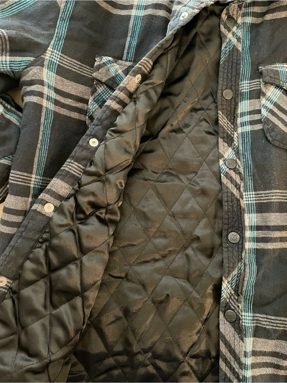 DC Shoes Quilted-Lined Plaid Button-Front Jacket / Shacket in Black and Teal